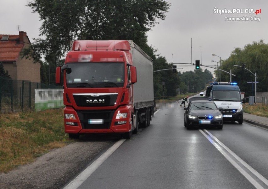 Tragiczny wypadek w Tarnowskich Górach. Zderzenie ciężarówki ze skuterem, 35-latka zginęła na miejscu 