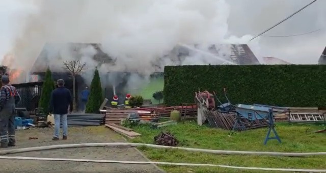 Pożar budynku gospodarczego w Charzewicach