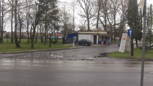 Nasz Czytelnik ma wiele zastrzeżeń do stacji paliw przy al. Niepodległości 1 w Kraśniku Fabrycznym.