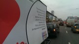 Walentynki Warszawa: życzenia naszych Czytelników wyjechały na ulice! [ZDJĘCIA]