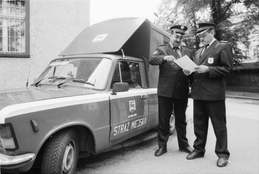 30 lat Straży Miejskiej w Jeleniej Górze! Zobacz archiwalne zdjęcia