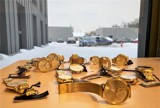 Napad na sklep z zegarkami w galerii. 35-latek z Kłodzka groził ekspedientce śmiercią