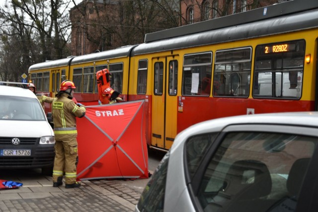 Potrącenie pieszego na ul. Legionów w Grudziądzu. Więcej zdjęć >>>>