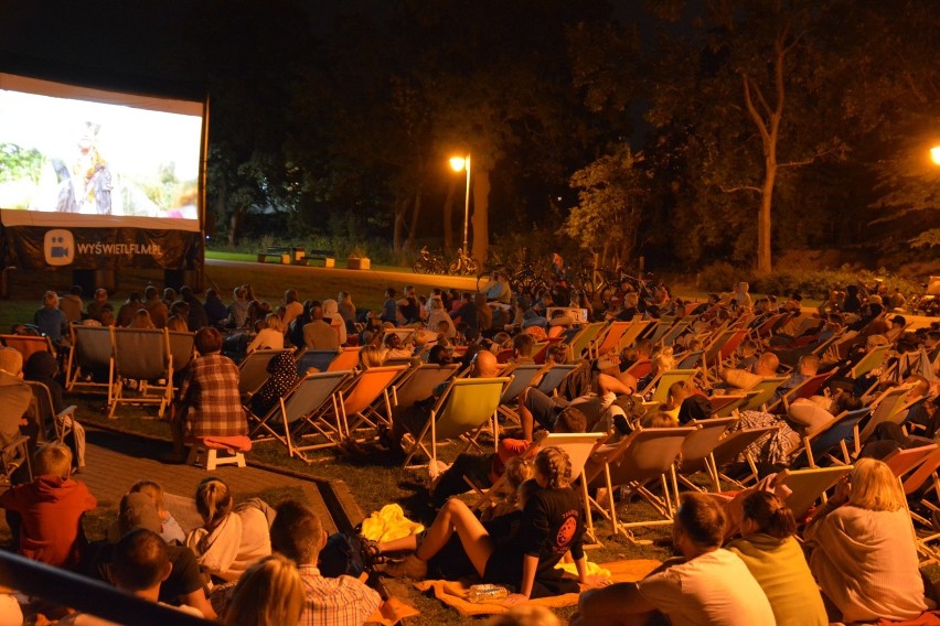 Tegoroczne "Kino letnie w Rumi" zakończone. Zobaczcie jak było [ZDJĘCIA]