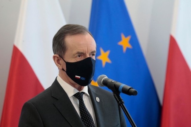 Marszałek Senatu RP prof. Tomasz Grodzki przyjechał do Bielska-Białej, aby wysłuchać co w temacie zanieczyszczenia powietrza mają do powiedzenia fachowcy.