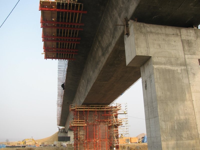 Most w Kwidzynie. Wiosna na budowie mostu w obiektywie internauty
