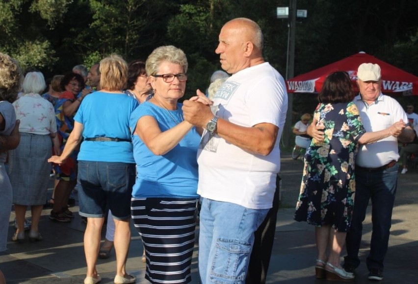 W czwartek mieszkańcy Radomia bawili się podczas "tańca pod...