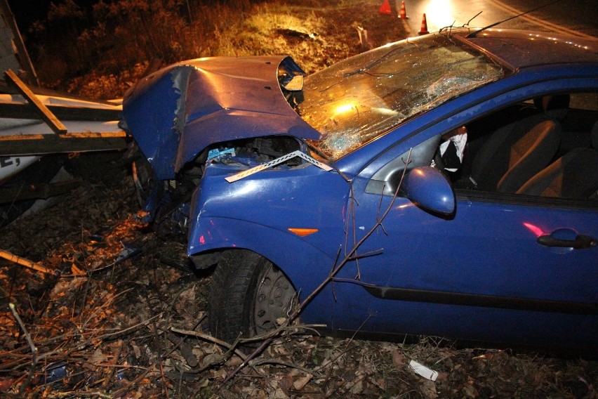 Pijany kierowca spowodował wypadek w Niesułowicach? Dwie osoby zostały ranne