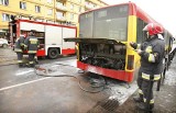 W Warszawie znów spłonął autobus. Dlaczego warszawskie autobusy stają w płomieniach?