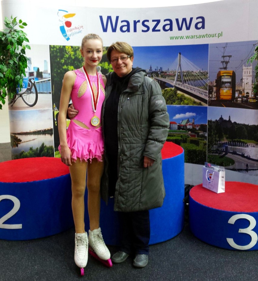 Magdalena Zawadzka (z lewej) z trenerką Iwoną...