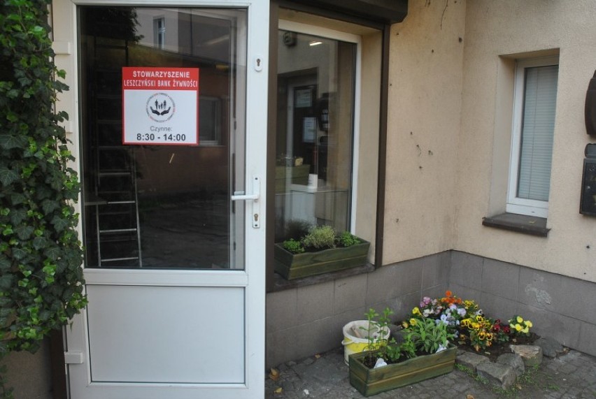 Leszczyński Bank Żywności zaczyna działalność w nowej siedzibie. Tu rozwiną skrzydła [FOTO]