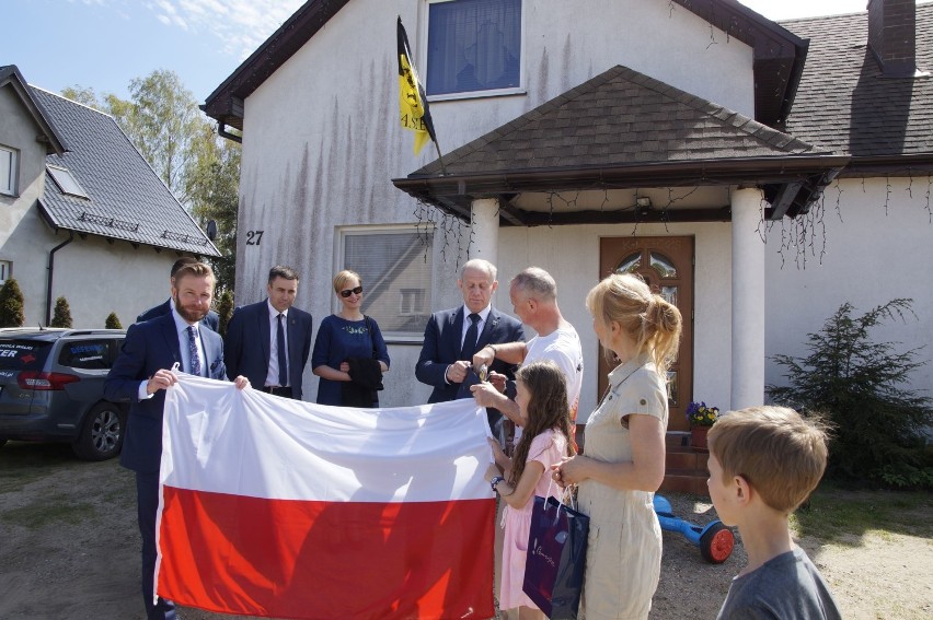 Inauguracja akcji „100 masztów na 100-lecie Niepodległości Polski w Gminie Żukowo”