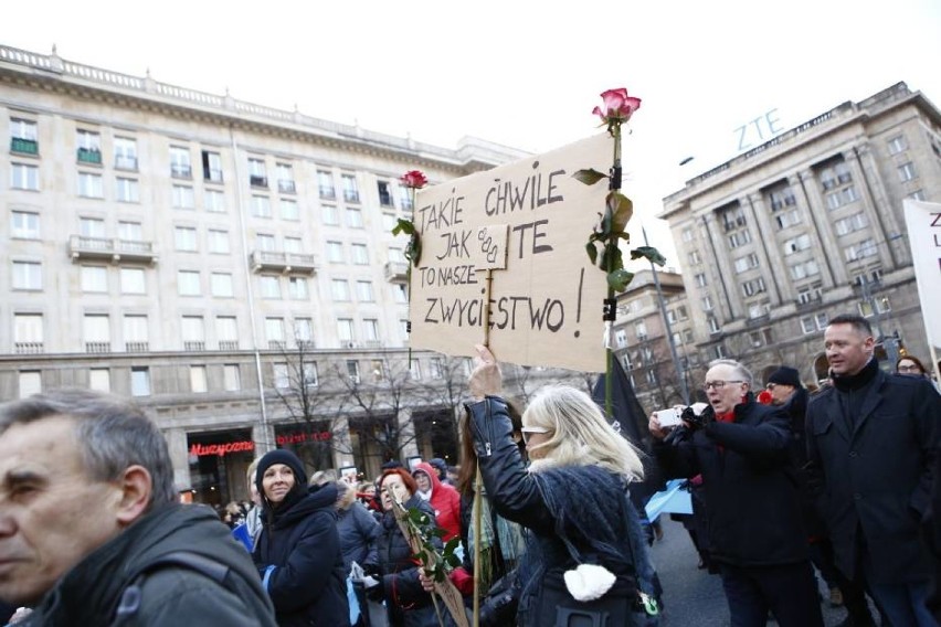 Ogólnopolski Strajk Kobiet 2018 w Warszawie. 3 października...