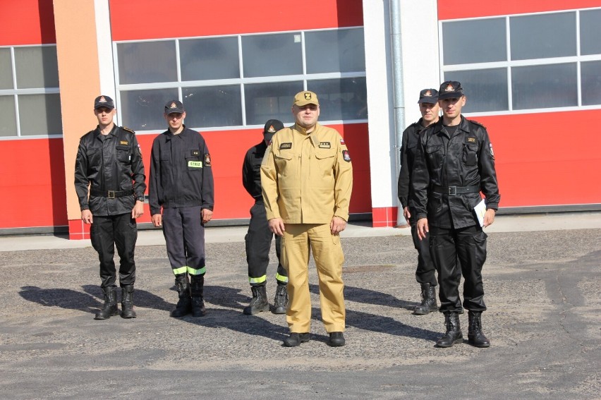 Ciężki wóz gaśniczy z JRG Wolsztyn w drodze do Grecji