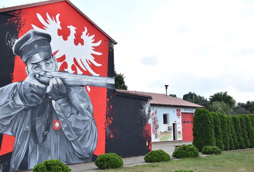 Gmina Kamieniec: Dziś finał wielkiego malowania. Kolejny mural strażaków prawie gotowy!