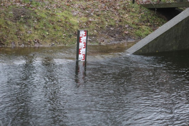 Wodowskaz koło szczecineckiego zamku