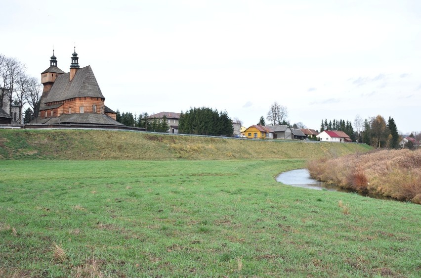 Akcja "Czysty Wisłok" w Haczowie. Wolontariusze wysprzątali brzegi rzeki [ZDJĘCIA]