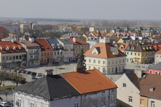 Wnioski o wypłatę z programu 500 plus można złożyć m.in. w łęczyckim ratuszu