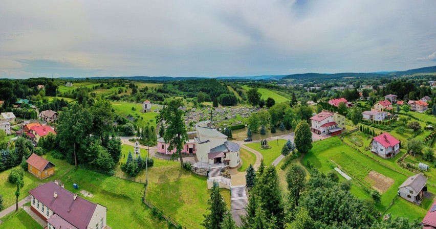 Parafia Narodzenia Najświętszej Maryi Panny w Sanoku –...