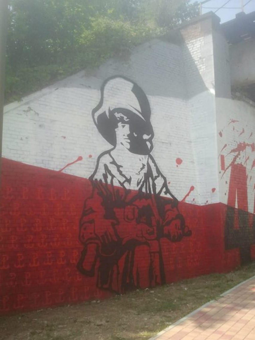 W Świdnicy stworzono mural upamiętniający Powstanie Warszawskie [zdjęcia]
