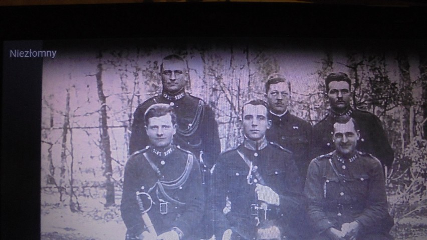 Policjanci z Posterunku Reprezentacyjnego w Spale w 1926 r....