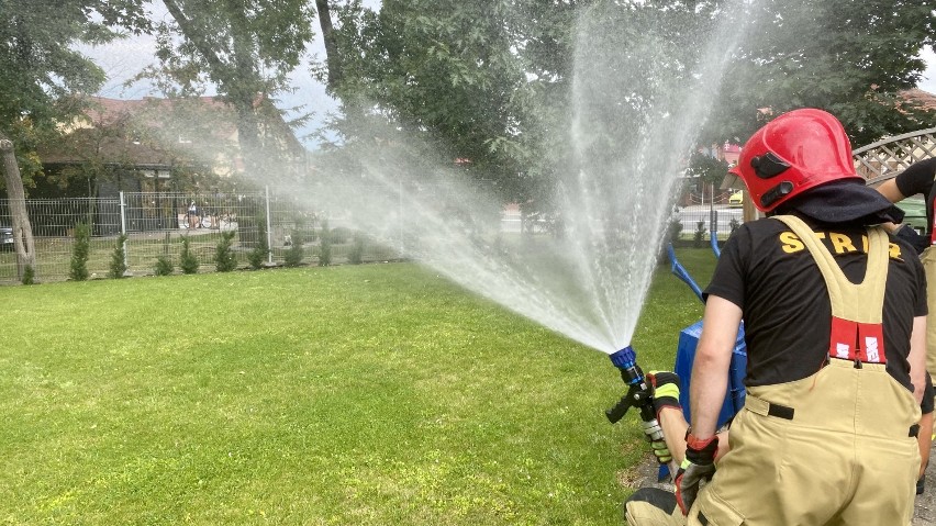 Ćwiczenia wolsztyńskich strażaków z dziedziny zwalczania pożarów [ZDJĘCIA]
