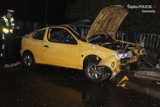Wypadek w Sosnowcu: auto zniszczone. Ktoś widział, co się stało?