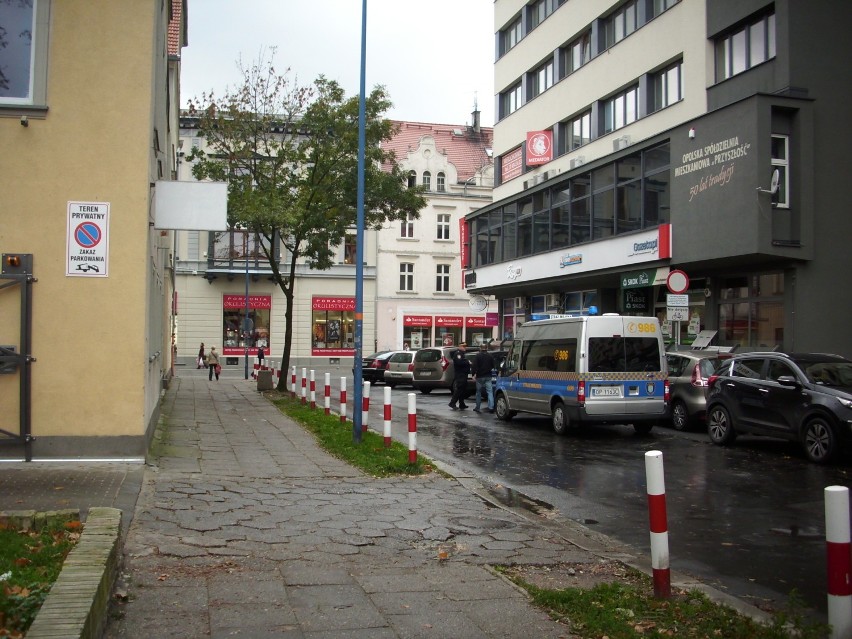 Piątek, ulica Kościuszki. Straż Miejska w czwartek też tu...