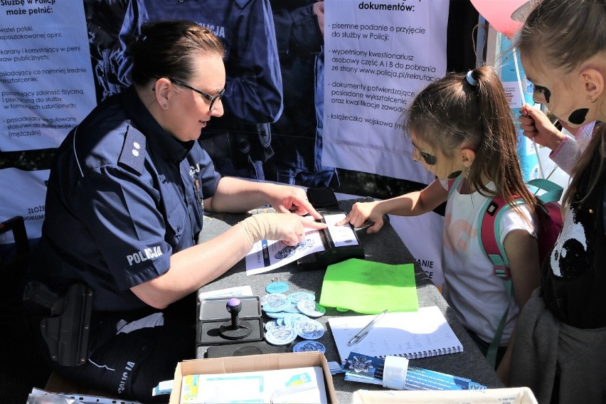 Wojewódzki Mundurowy Dzień Dziecka łódzkiej policji odbył się w Uniejowie ZDJĘCIA