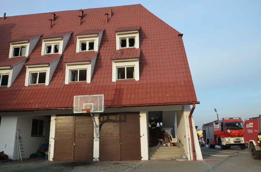 Pożar w hotelu Mazurek w Osjakowie [FOTO]