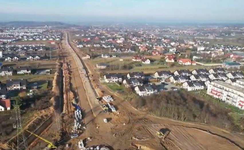 Trasa Wolbromska całkowicie zmieni ruch na północy Krakowa. Sprawdzamy postępy prac