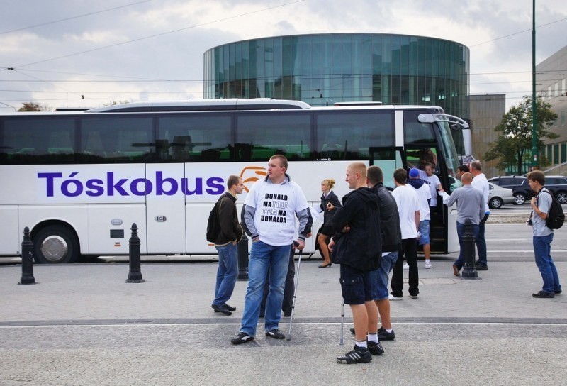 Tóskobus zajechał w środę do Poznania. To autobus pełen...