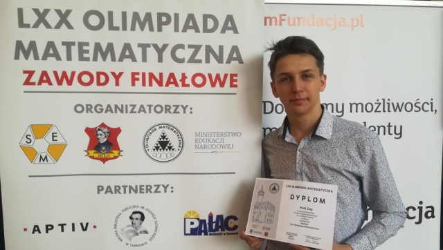 Piotr Zug z I LO w Oleśnie drugi rok z rzędu został finalistą Olimpiady Matematycznej.