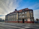 Kolejna szkoła w Lesznie przejdzie wkrótce remont. Jakie zmiany czekają SP1 po modernizacji? 