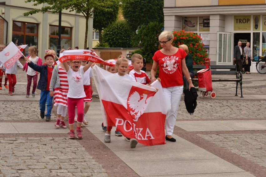 Kibicowanie Euro 2016 w przedszkolu im. Jacka i Agatki w...
