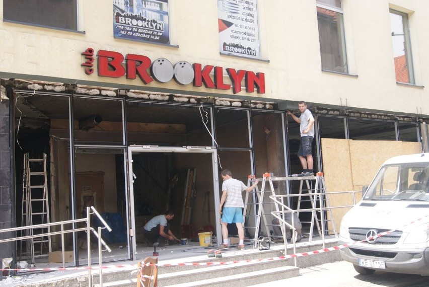 Racibórz Brooklyn: Odbudowują lokal po pożarze na Browarnej [ZDJĘCIA]