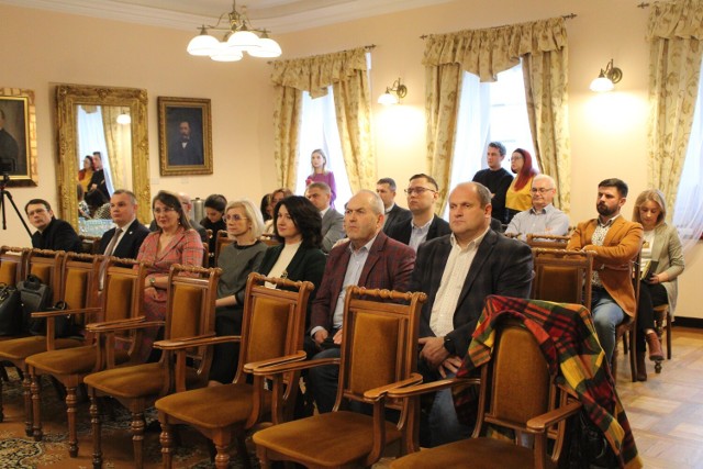 W Muzeum Regionalnym w Bełchatowie odbyło się spotkanie dotyczące Sprawiedliwej Transformacji regionu bełchatowskiego, 1 lutego 2024 r.