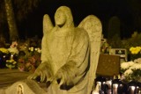 Wszystkich Świętych w Luzinie. Groby na cmentarzu ozdabiają przepiękne figury | ZDJĘCIA