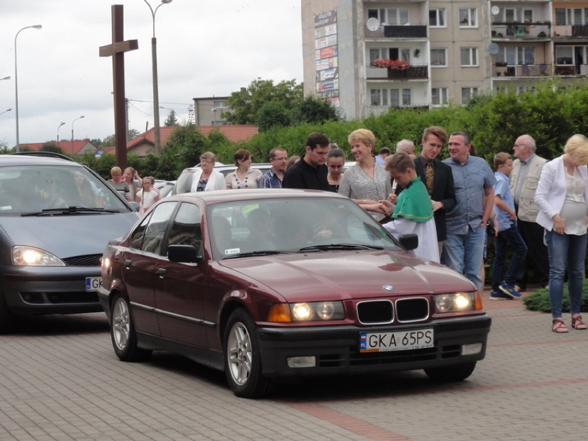 Święcenie pojazdów w parafii św.Wojciecha w Kartuzach