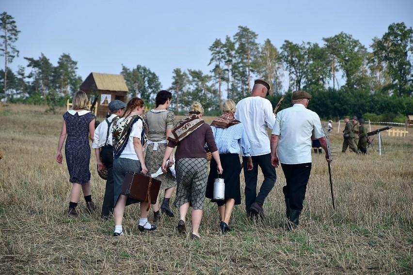 Gmina Chojnice. Szarża pod Krojantami w rocznicę słynnej bitwy - zobacz ZDJĘCIA Wideo część2