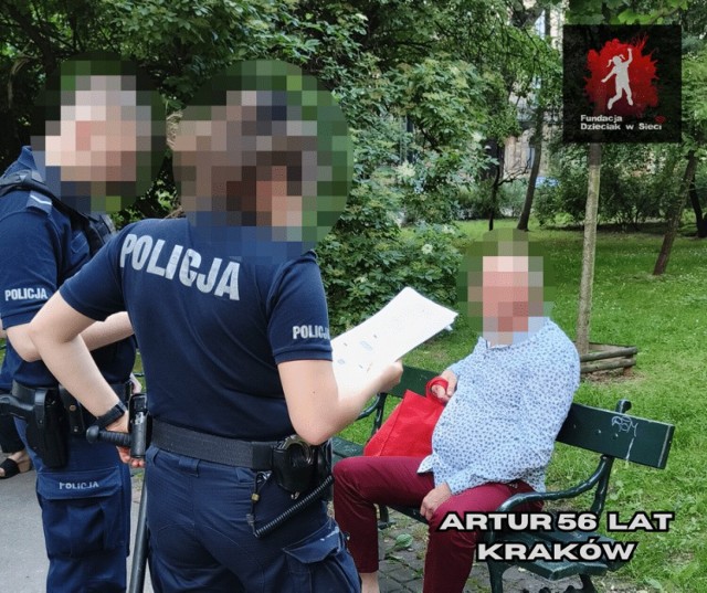 Do ujęcia osoby podejrzanej o pedofilię doszło przez głównym gmachem UJ w Krakowie