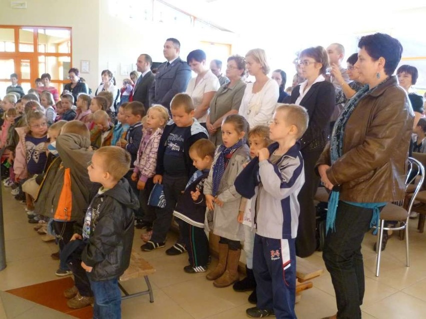 Stróżewo - Dwanaścioro dzieci oficjalnie uczniami [FOTO]