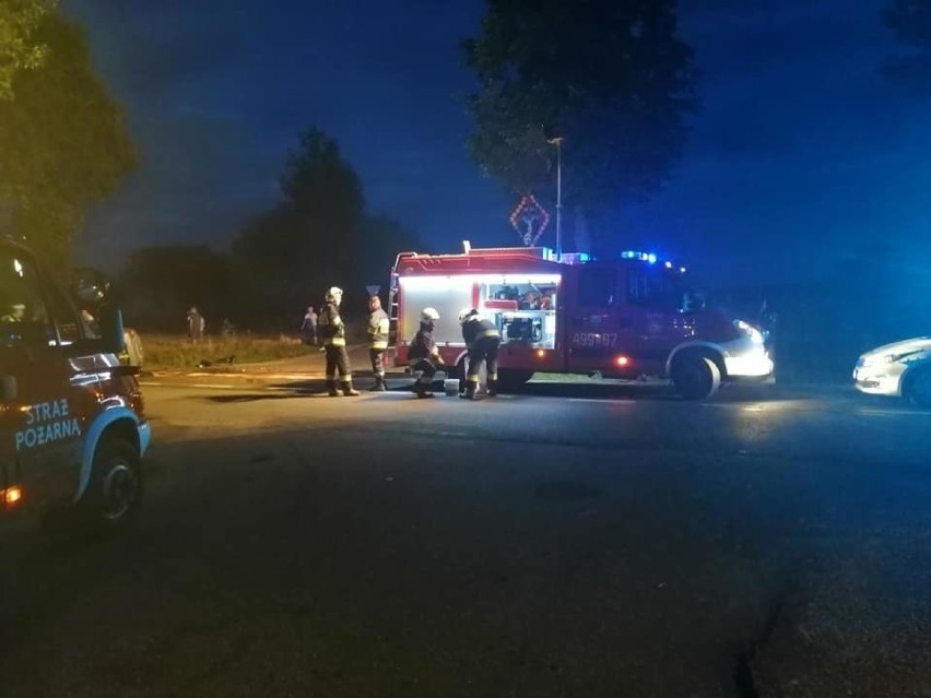 Wypadek w Truskolasach [ZDJĘCIA]. Zderzyły się dwa pojazdy, trzy osoby zostały ranne