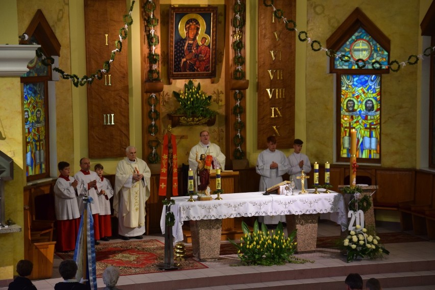 Jubileusz 20-lecia powołania Wspólnoty Żywego Różańca w parafii pw. Św. Floriana w Pleszewie