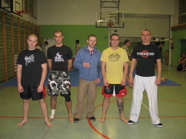 od lewej: Kamil Winiarek, Patryka Tarłowski, Kamil Próchniak, Marcin Siedlecki i Maciej Snowacki.