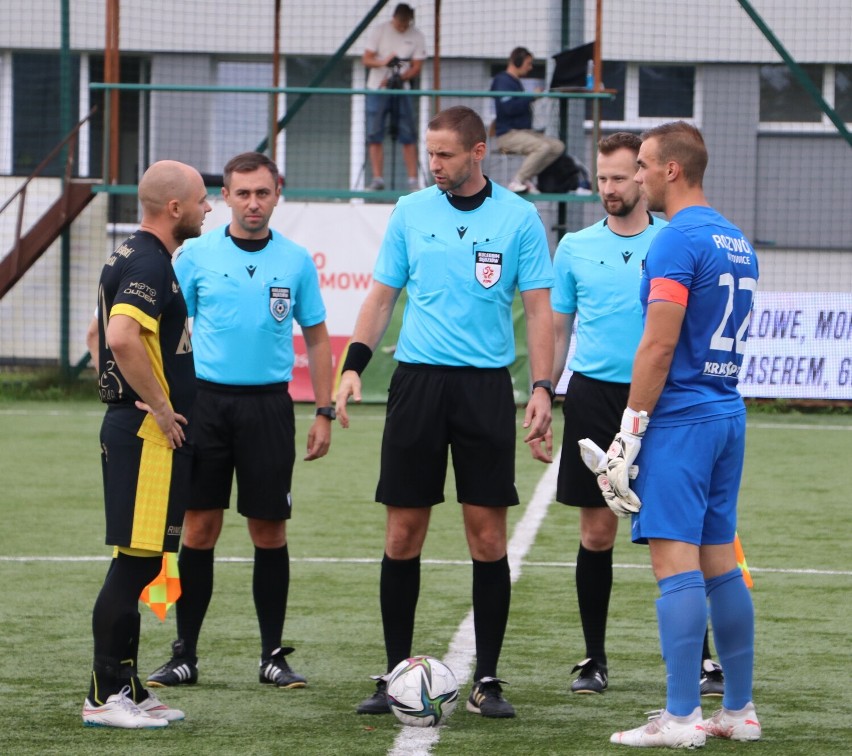 Piłkarze radzionkowskiego Ruchu wyszarpali zwycięstwo na inaugurację nowego sezonu