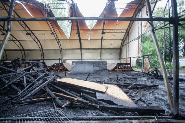 Prawie pół roku temu spłonął skatepark w Myślęcinku. Niestety - odszkodowanie to za mało, żeby go przywrócić do życia.
