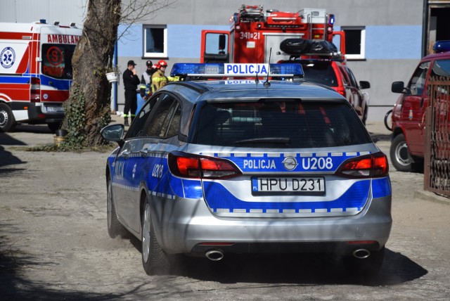 Wypadek w jednym z gospodarstw przy ul. Wrocławskiej w Kaliszu. Mężczyzna wpadł do silosu