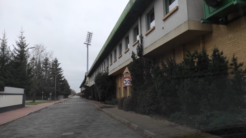 Część hotelowa grodziskiego stadionu ma nowego właściciela. Ma powstać bursa dla akademii piłkarskiej