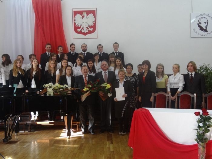 Liceum w Pleszewie nawiązało współpracę z UAM